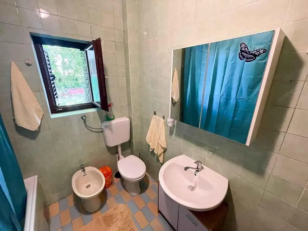 Apartment In Jadranovo 41878 Croatia